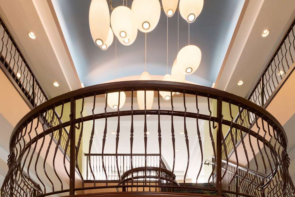 Hilton Garden Inn Вустер Интерьер фото